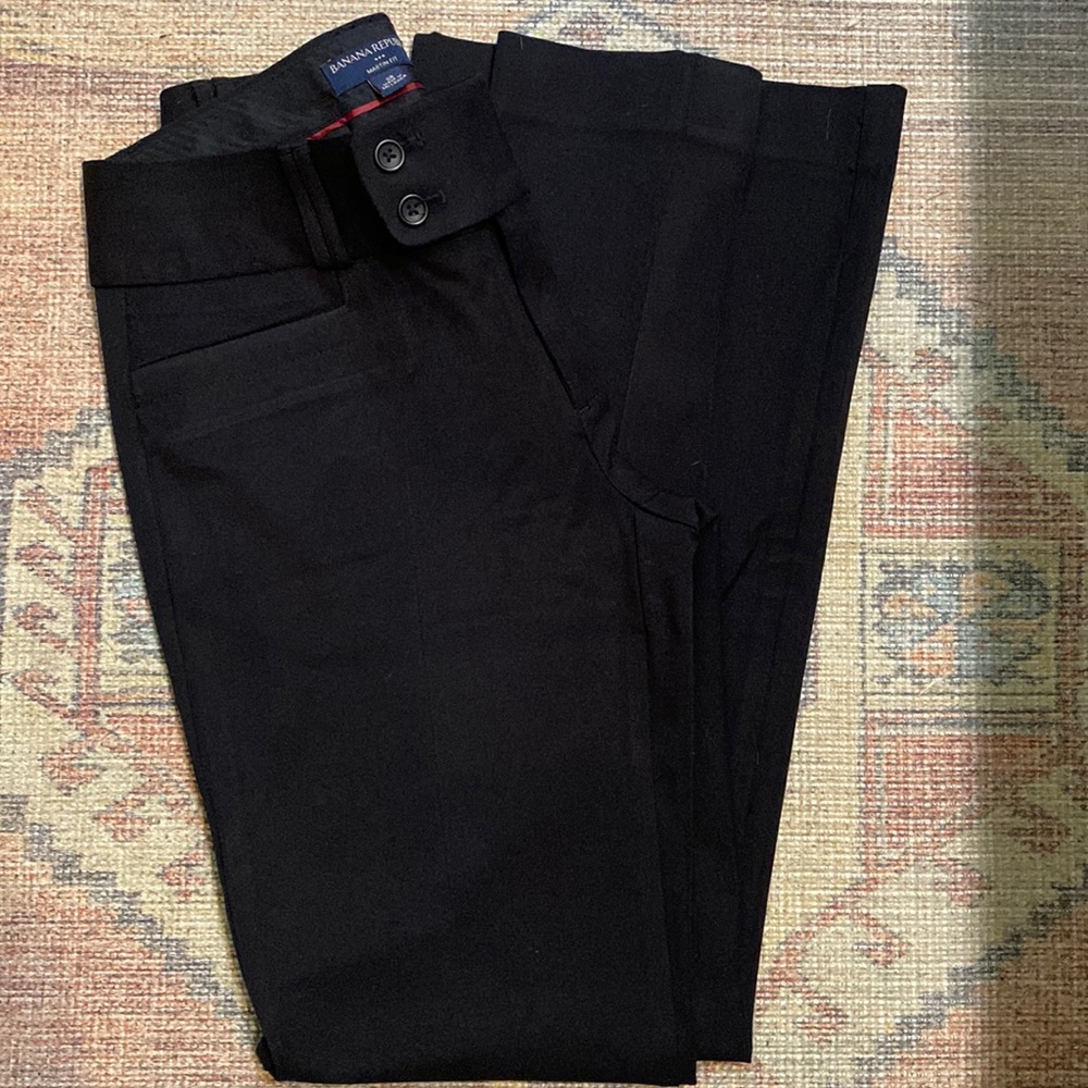 Banana Republic Martin Fit size 6R.